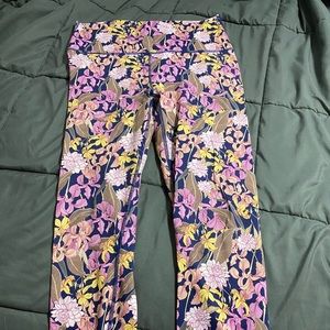 Navy floral 7/8 leggings